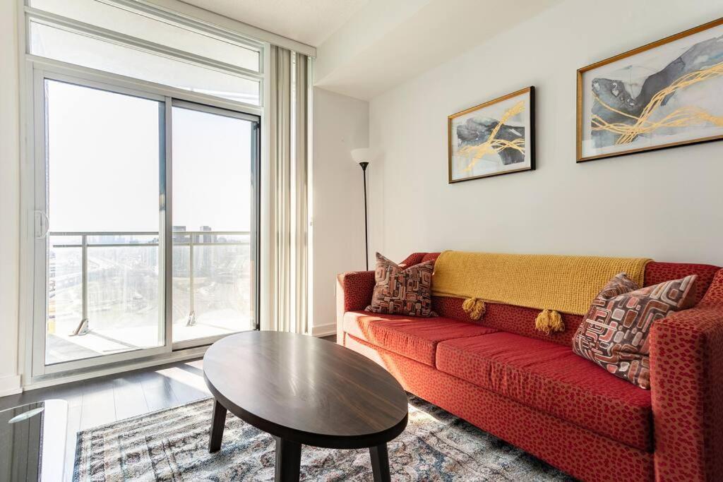 Luxury Downtown Lakeview & City View Condo 토론토 외부 사진